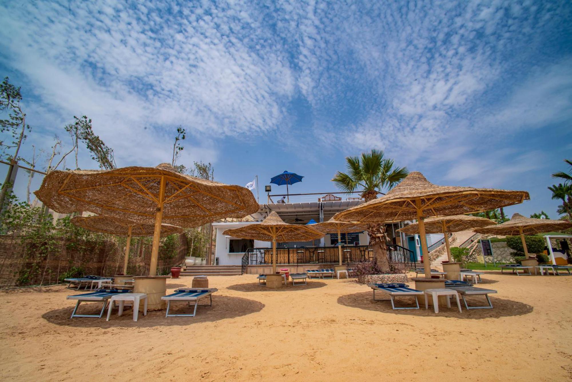 מלון Sierra Sharm El Sheikh מראה חיצוני תמונה The beach at the resort